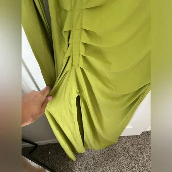 🔥NEW🔥 Green Fashion Nova Long Sleeve Ruched Maxi Dress - L - Picture 10 of 10